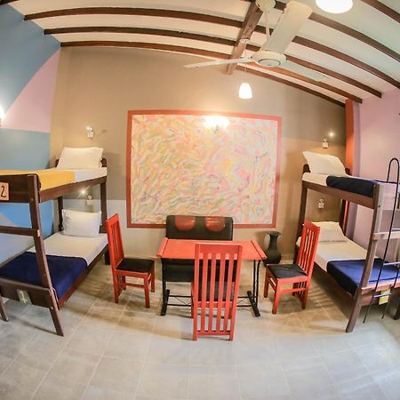 Funk Bunk - Mount View Lodge Kandy Eksteriør billede