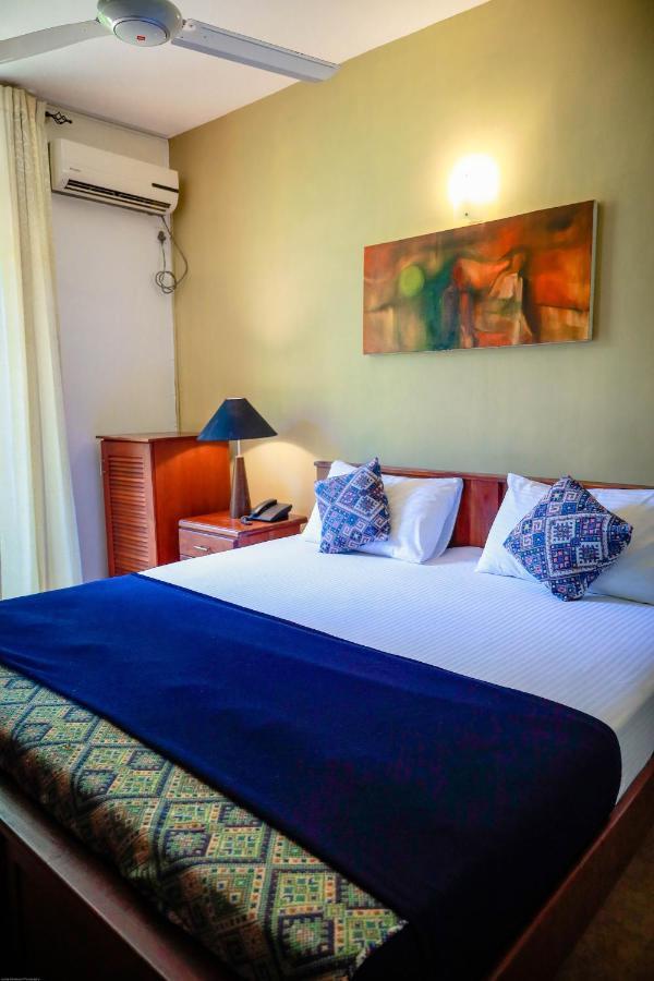 Funk Bunk - Mount View Lodge Kandy Eksteriør billede