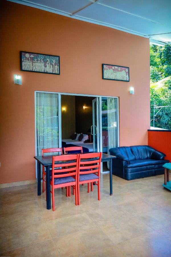Funk Bunk - Mount View Lodge Kandy Eksteriør billede
